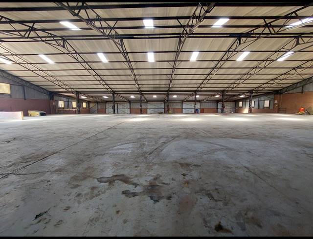 2,400M² WORKSHOP TO LET IN FAIRLEADS